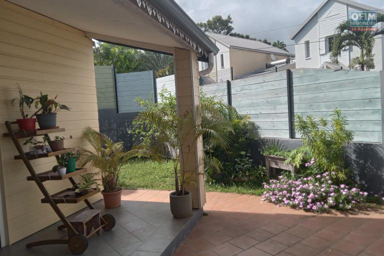 A vendre belle villa lumineuse à la Plaine de SAINT-PAUL