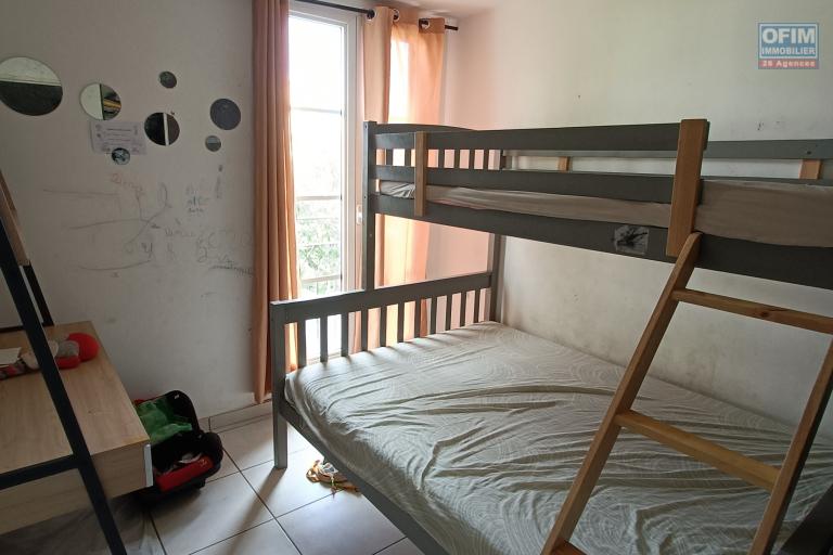 A vendre appartement F3 de 70m2 + varangue + 2 parking - investissement locatif