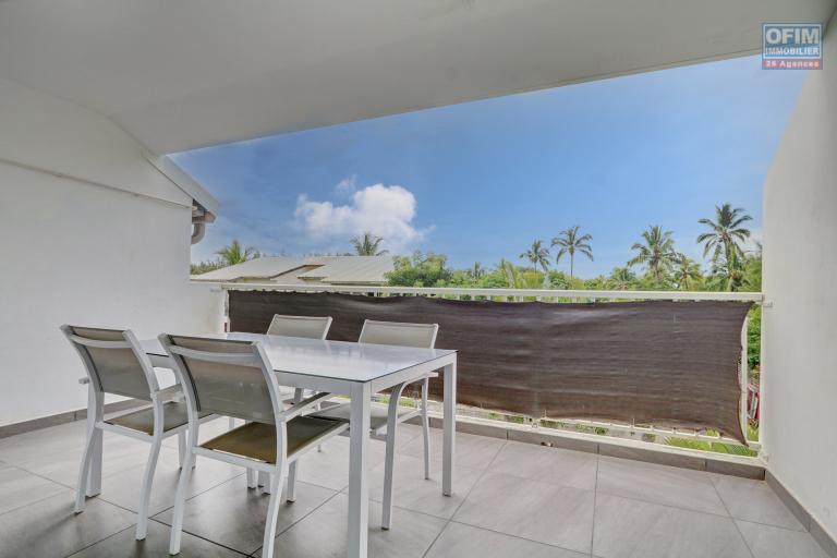 A LOUER APPARTEMENT F2 MEUBLE DE 50 M2 PROCHE DES PLAGES LA SALINE LES BAINS