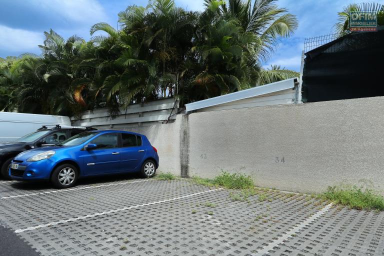 A LOUER APPARTEMENT F2 MEUBLE DE 50 M2 PROCHE DES PLAGES LA SALINE LES BAINS