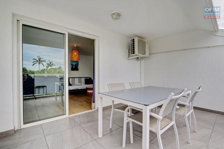 A LOUER APPARTEMENT F2 MEUBLE DE 50 M2 PROCHE DES PLAGES LA SALINE LES BAINS