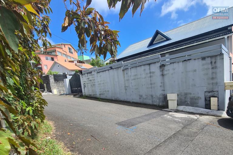 A VENDRE MAISON F3 À DEUX RIVES/ STE SUZANNE