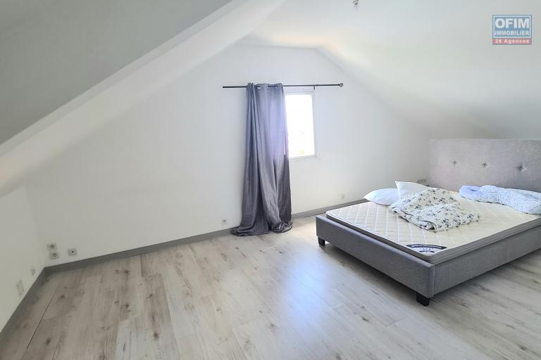 A VENDRE MAISON F3 À DEUX RIVES/ STE SUZANNE