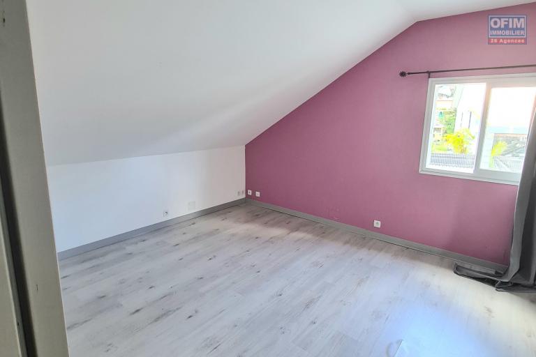 A VENDRE MAISON F3 À DEUX RIVES/ STE SUZANNE
