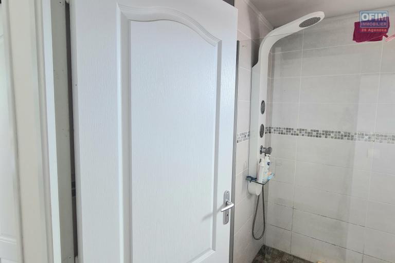 A VENDRE MAISON F3 À DEUX RIVES/ STE SUZANNE