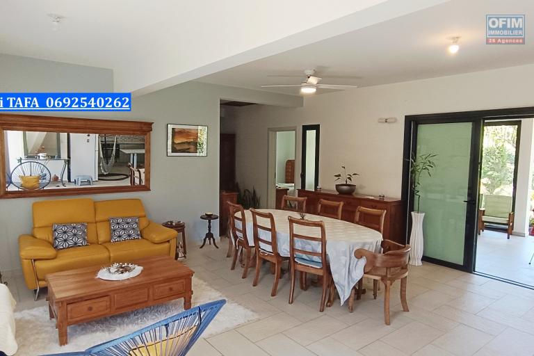 Villa F5 de 147 m2, terrain de 745 m2 (Henri TAFA 0692540262)