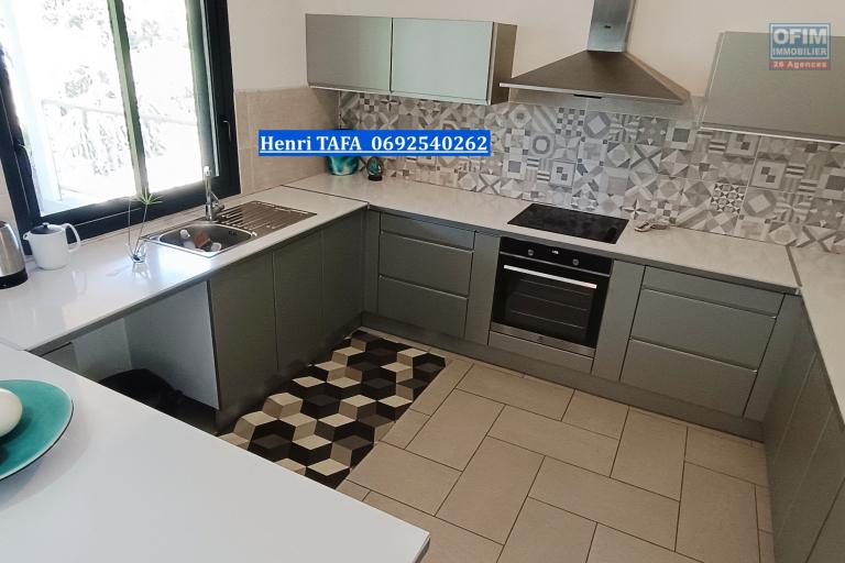 Villa F5 de 147 m2, terrain de 745 m2 (Henri TAFA 0692540262)