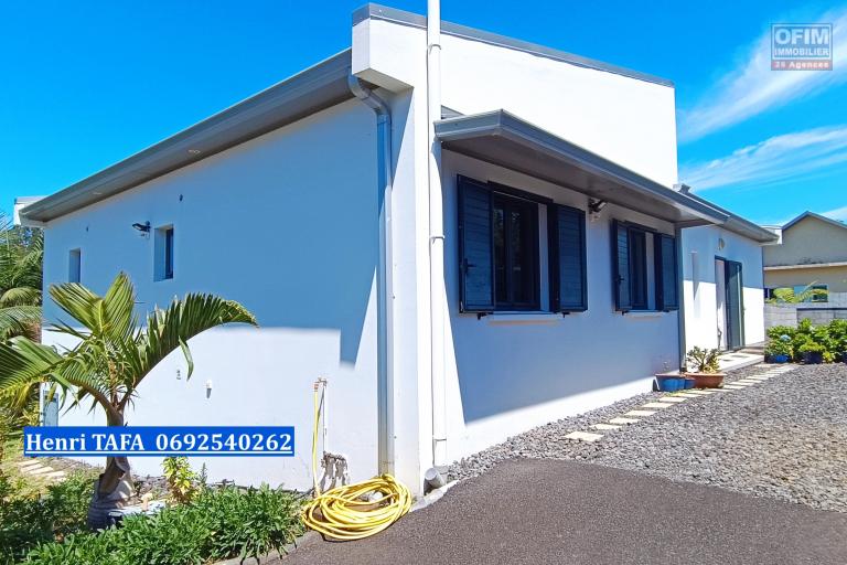 Villa F5 de 147 m2, terrain de 745 m2 (Henri TAFA 0692540262)
