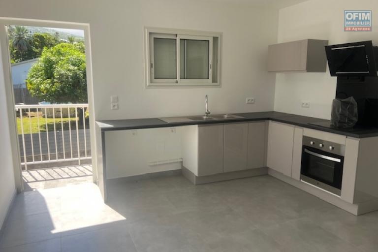 A Louer appartement de type T4 dans une impasse proche centre ville de L'ETANG SALE LES HAUTS