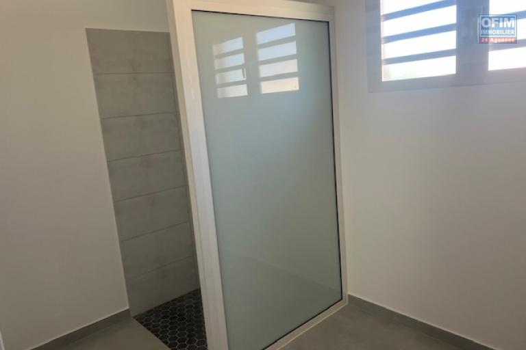 A Louer appartement de type T4 dans une impasse proche centre ville de L'ETANG SALE LES HAUTS