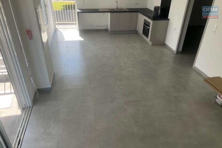 A Louer appartement de type T4 dans une impasse proche centre ville de L'ETANG SALE LES HAUTS