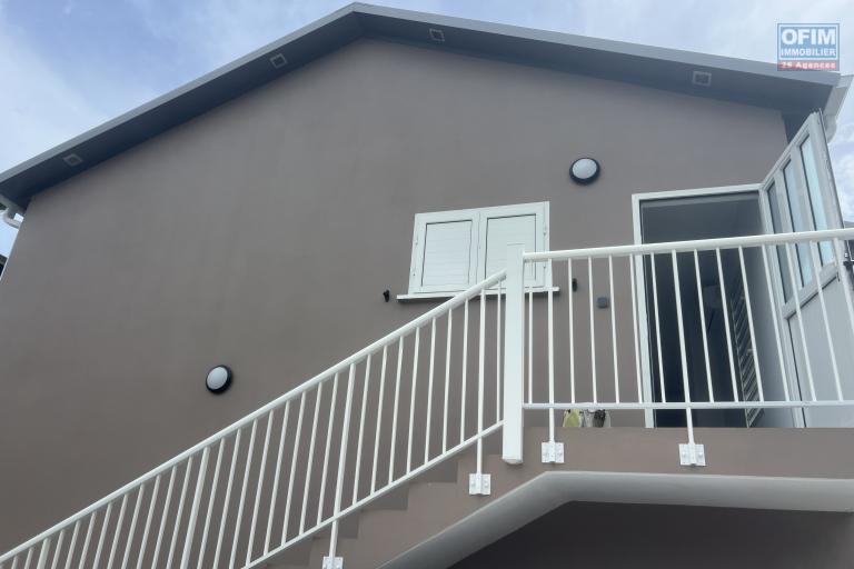 A Louer appartement de type T4 dans une impasse proche centre ville de L'ETANG SALE LES HAUTS