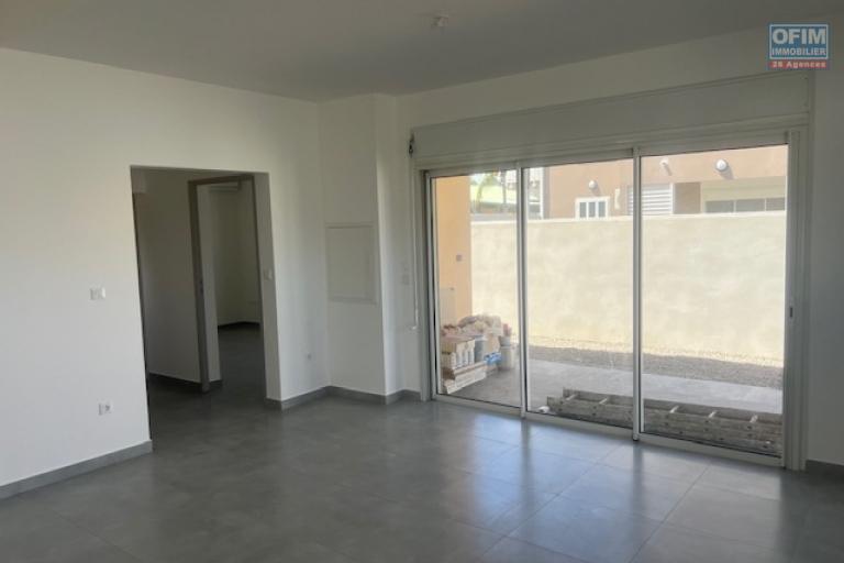 A Louer villa de type F4 dans une impasse proche centre ville de L'ETANG SALE LES HAUTS