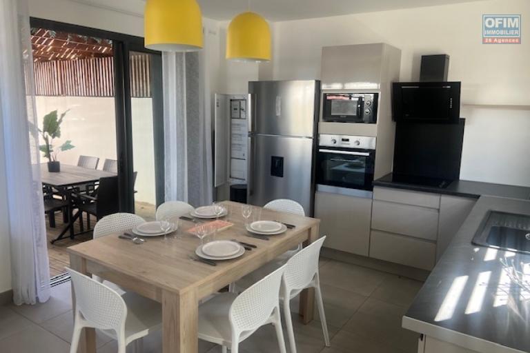 A louer belle villa F4 meublée centre ville de l'ETANG SALE