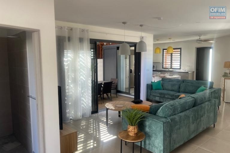 A louer belle villa F4 meublée centre ville de l'ETANG SALE