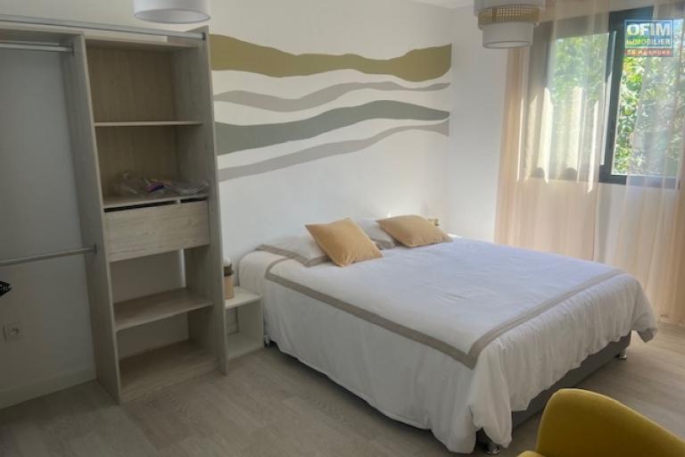 A louer belle villa F4 meublée centre ville de l'ETANG SALE