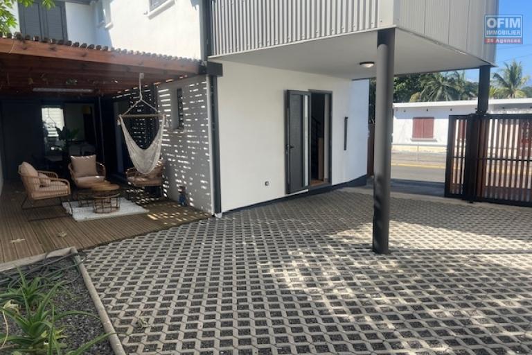 A louer belle villa F4 meublée centre ville de l'ETANG SALE