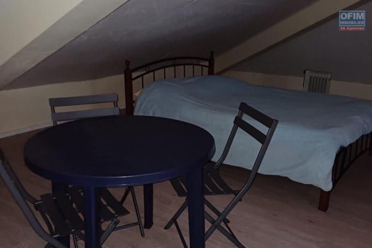A LOUER MAISON DE TYPE F4 A LA PLAINE DES CAFRES