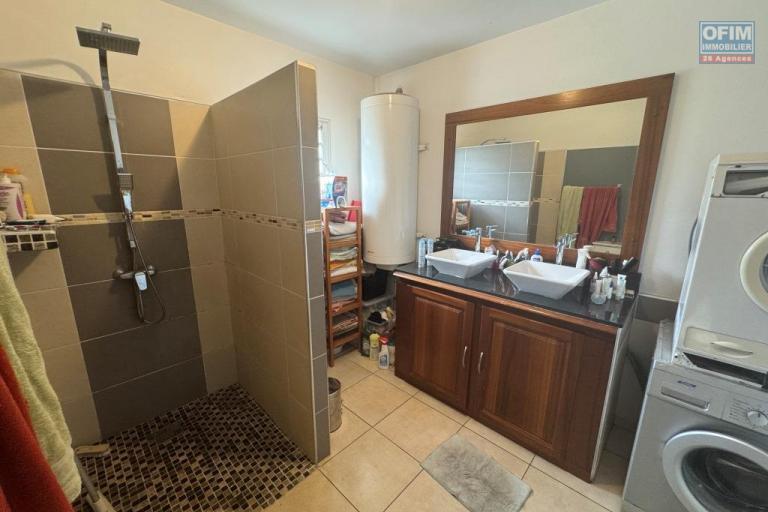 A vendre - Magnifique villa De type F4 à la Ravine des Cabris proche du centre ville