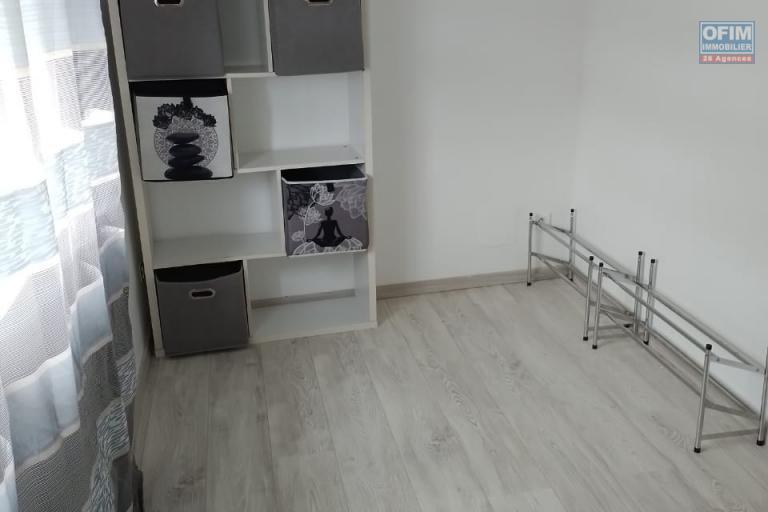 A LOUER villa F3 meublée à RAVINE DES CABRIS "Ligne des Bambous"