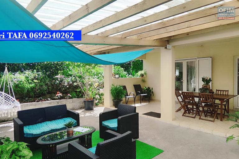 Maison F5 de 80 m2 sur terrain agricole de 2.456 m2 (Henri TAFA 0692540262).