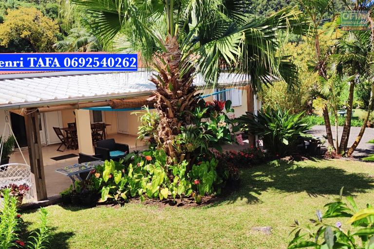 Maison F5 de 80 m2 sur terrain agricole de 2.456 m2 (Henri TAFA 0692540262).