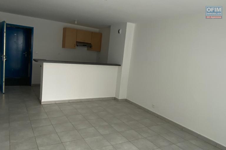 En vente appartement T2 plein centre de La Montagne avec belle vue mer