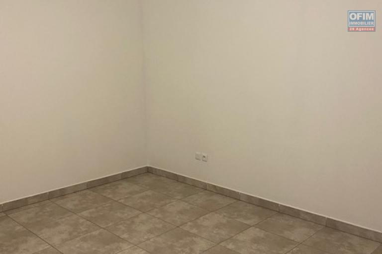 A vendre très bel appartement sur la résidence ETOILE DE MER à Sainte Clotilde.