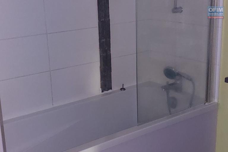 A louer appartement T3 dans la résidence Perle de Corail à Saint Leu face au lagon