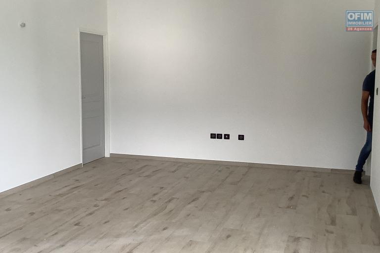 a louer bel appartement f3 neuve la rivière saint louis ville