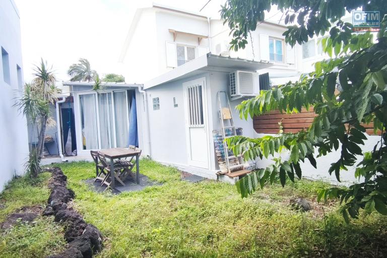 Maison F3 de 105 m2, terrain 324 m2 (Henri TAFA 0692540262)