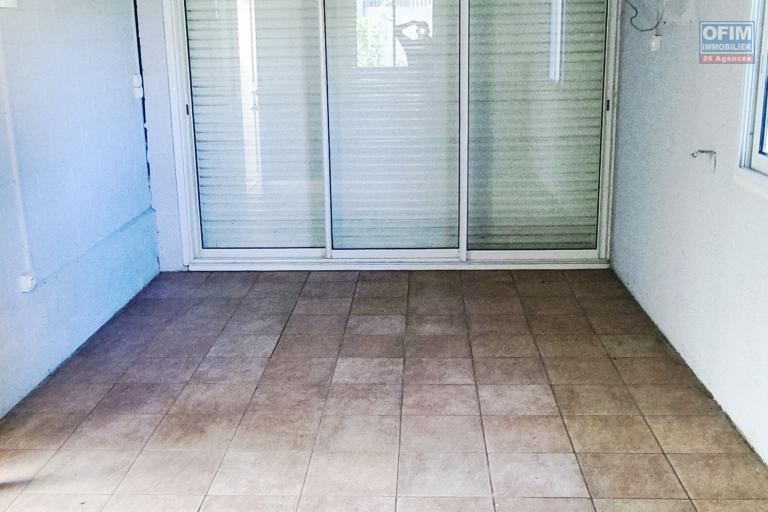 Maison plain-pied de 75 m2, jardin, terrain 405 m2 (Henri TAFA 0692540262)