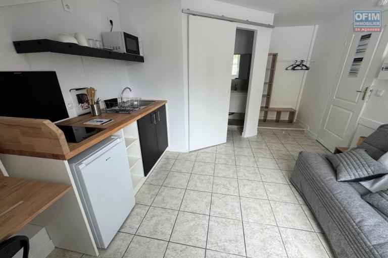 Location de plusieurs studios MEUBLE neufs Proche de l'université - au Tampon