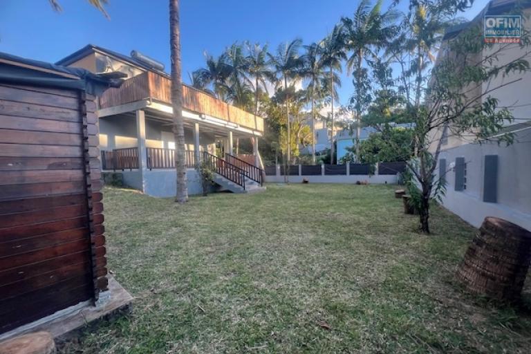 A LOUER MAGNIFIQUE VILLA F5 A MONTEE SANO