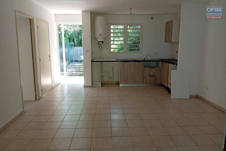 A LOUER APPARTEMENT T2 EN REZ DE JARDIN DE 60 M2 A LA SALINE LES BAINS