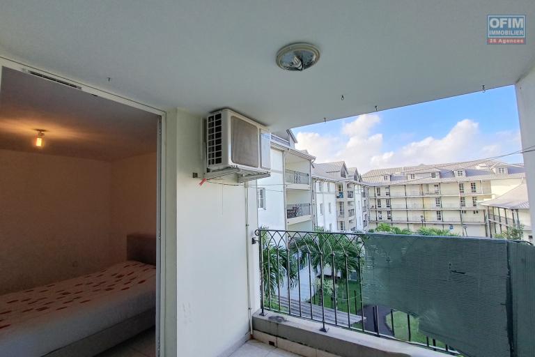 Spécial investisseur ! A vendre appartement T2 de 39m2 avec varangue et parking