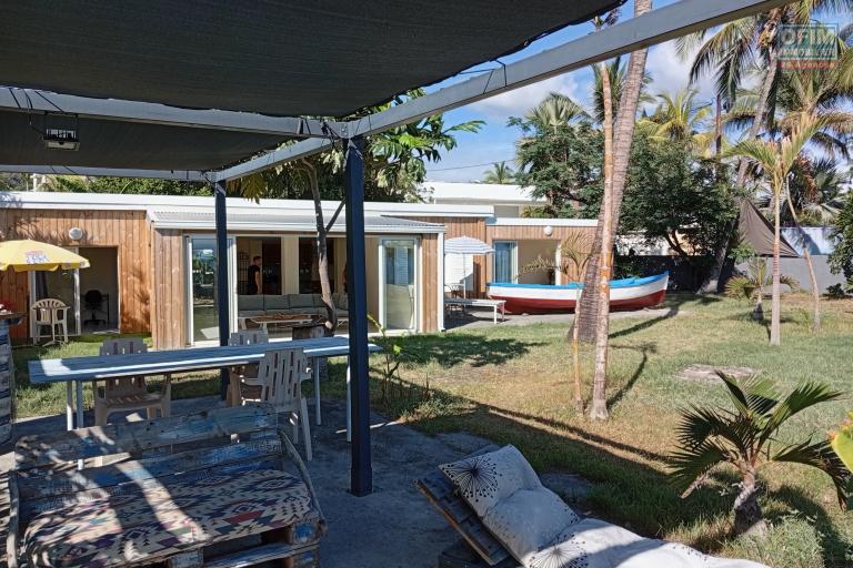 A VENDRE MAISON F4 EN BORD DE PLAGE A ST PAUL