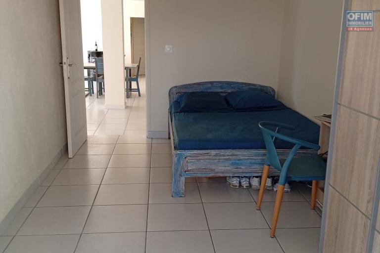 A VENDRE MAISON F4 EN BORD DE PLAGE A ST PAUL