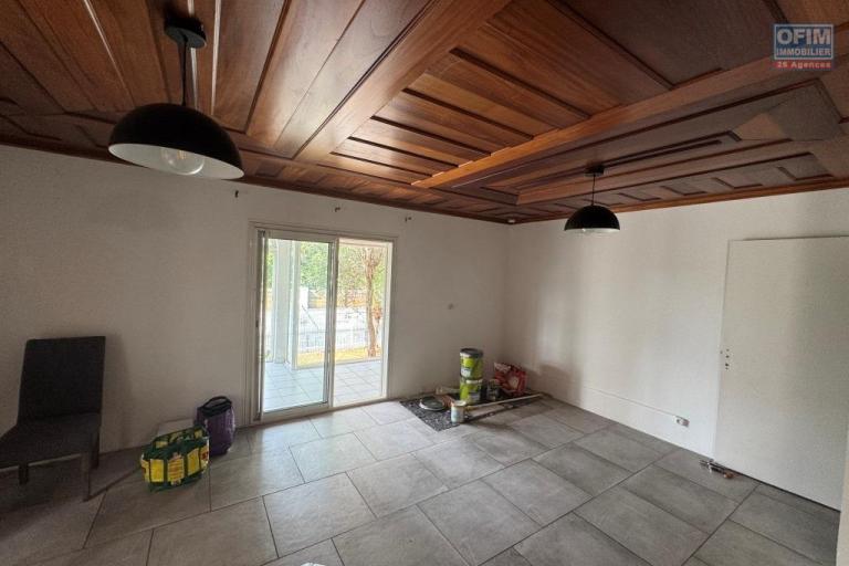 A louer - belle villa de type F5 à Bois d'olive  St Pierre