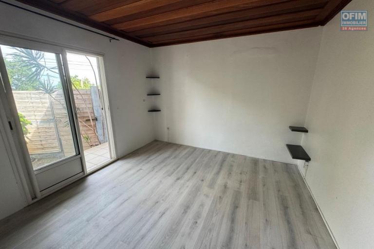 A louer - belle villa de type F5 à Bois d'olive  St Pierre