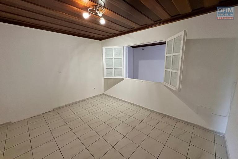 A louer - belle villa de type F5 à Bois d'olive  St Pierre