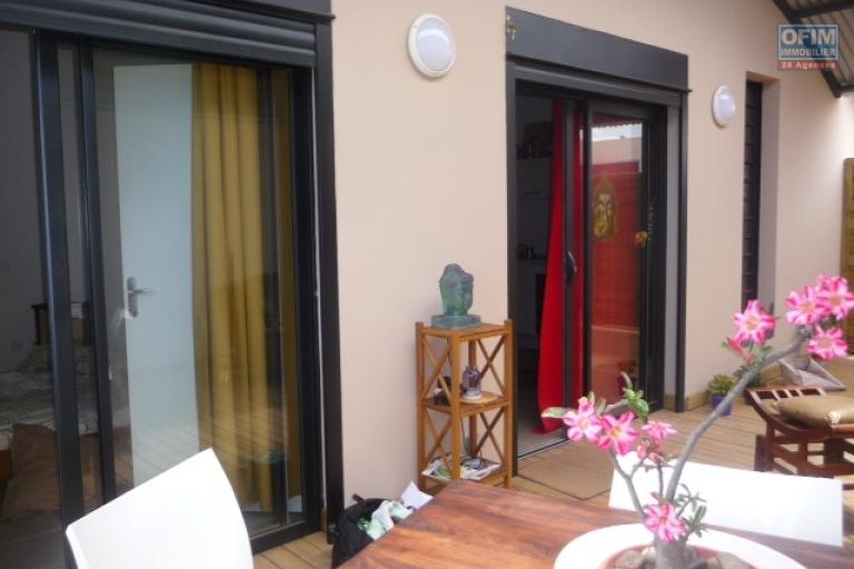 A louer joli appartement T2 centre ville des Avirons