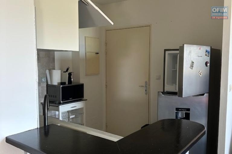 F2 MEUBLE