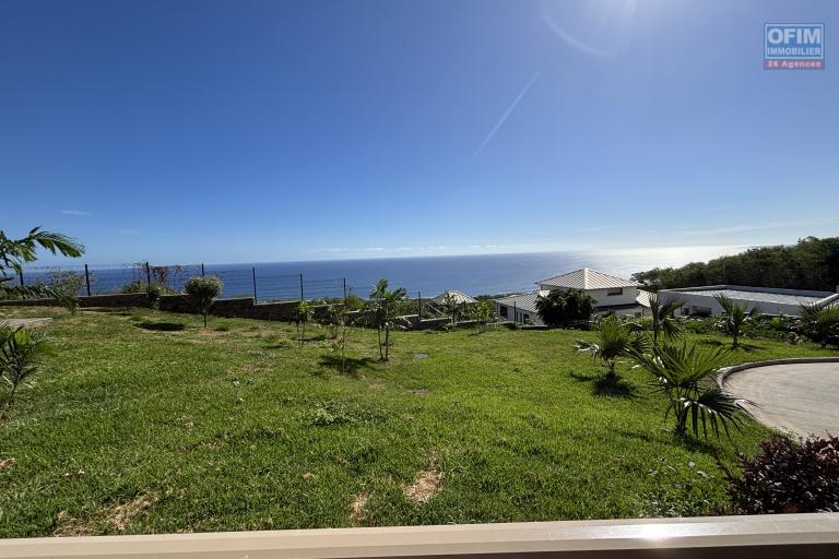 A Vendre à Piton Saint-Leu très bel appartement T3