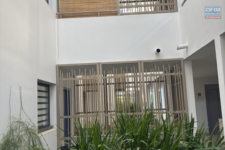 A VENDRE PITON SAINT LEU APPARTEMENT T3