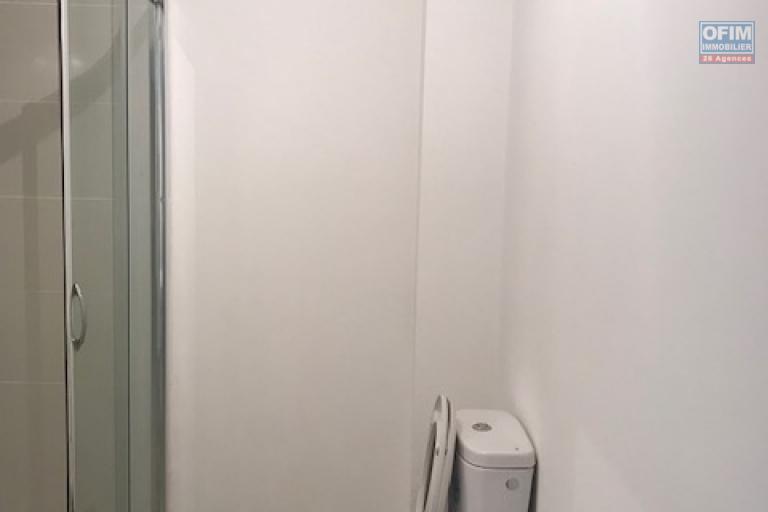 A vendre studio  résidence ARBOREA à Sainte Clotilde Moufia.