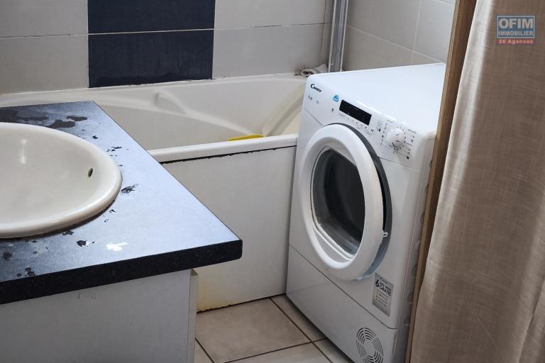 A vendre apprtmt T2 de 54 m2 avec terrasse à Saint-Joseph