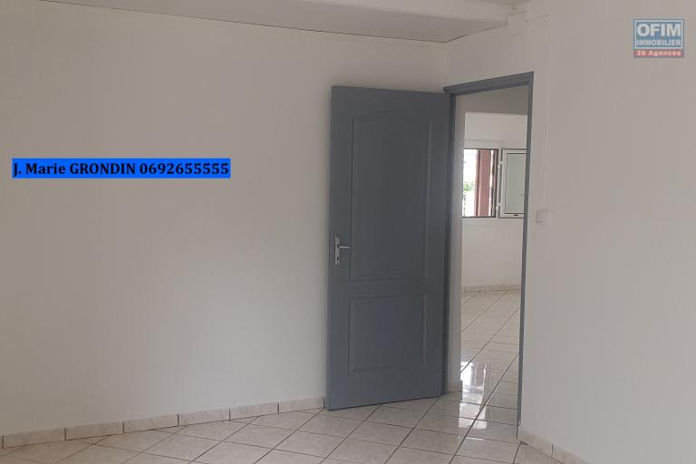 Maison F4 plain-pied de 76,69 m2, terrasse (J. Marie GRONDIN 0692 65 55 55)
