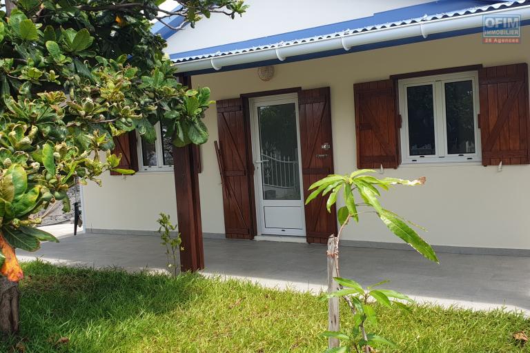 Maison F4 plain-pied de 76,69 m2, terrasse (J. Marie GRONDIN 0692 65 55 55)