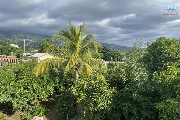 A vendre grande maison au coeur de La POSSESSION